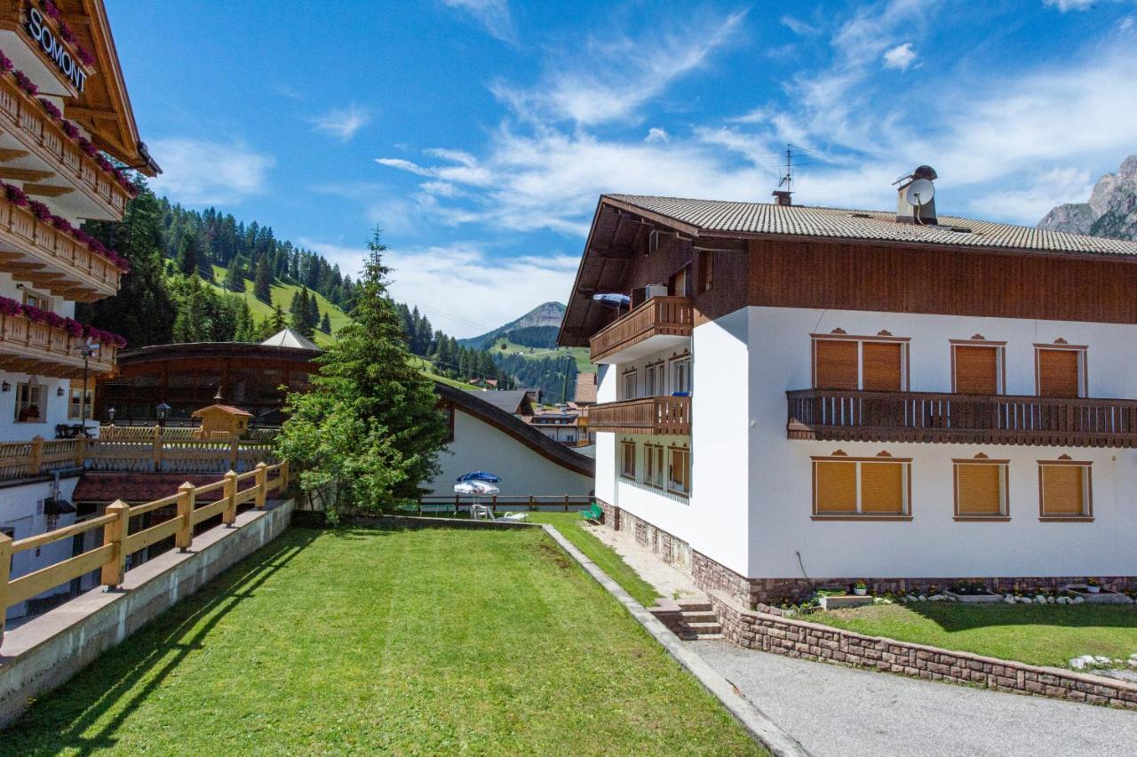 Apartment Brunelle Selva di Val Gardena Exteriör bild